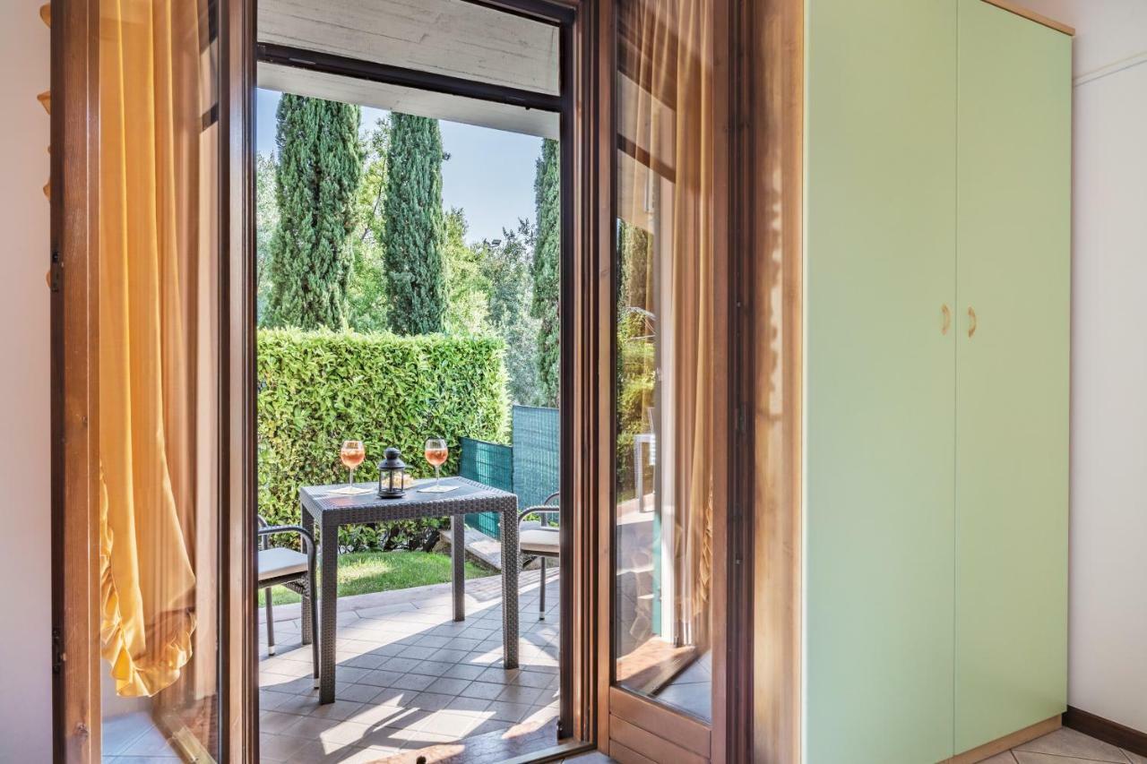 Residence Nuove Terme Sirmione Kültér fotó